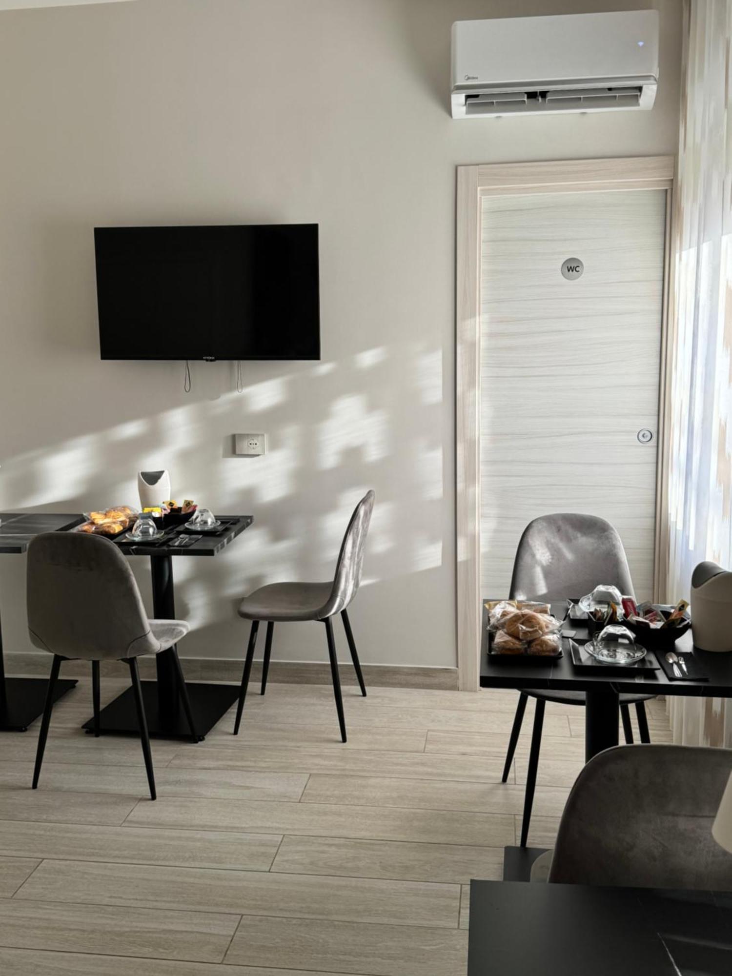 Ro&Ro Napoli Luxury Rooms Buitenkant foto